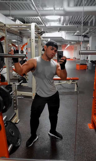 Latino masseur erotic - Alternate Photo