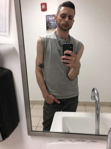 Hmu let’s hang - Gay Male Escort in Philadelphia - Main Photo