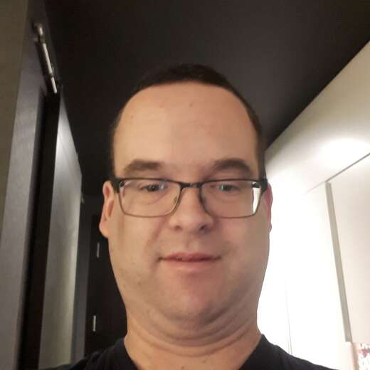 look for friend - Gay Male Escort in Quebec City - Main Photo