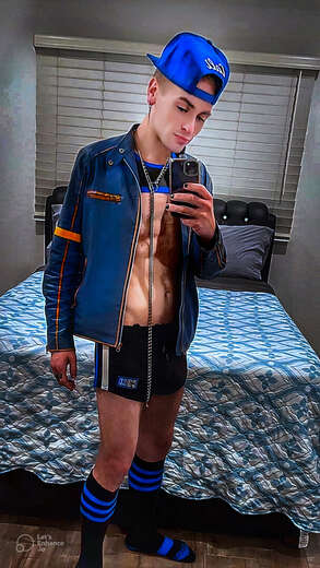 Elite Sensual Discreet Pleasure Awaits - Alternate Photo
