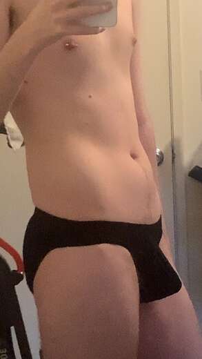 tall, sweet, discrete - Gay Male Escort in San Diego - Main Photo