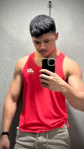Sweet and muscular - Alternate Photo