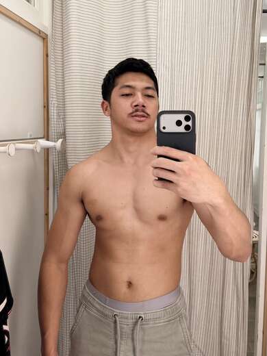 Sweet and muscular - Alternate Photo