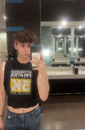 Boss boi aka sexy twink - Alternate Photo