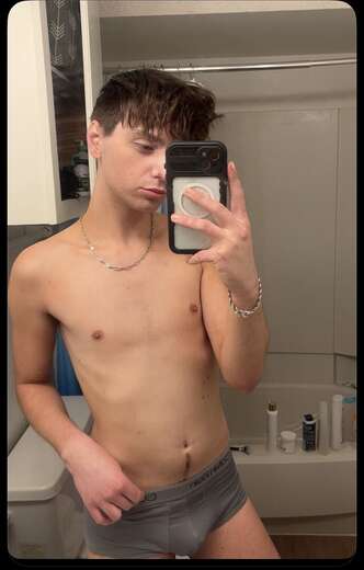 Boss boi aka sexy twink - Alternate Photo