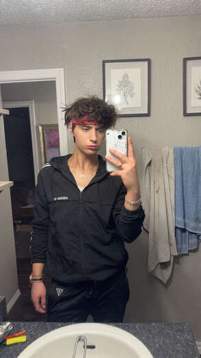 Boss boi aka sexy twink - Alternate Photo