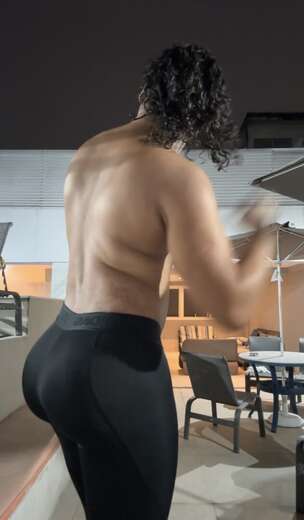 Big booty boy - Alternate Photo