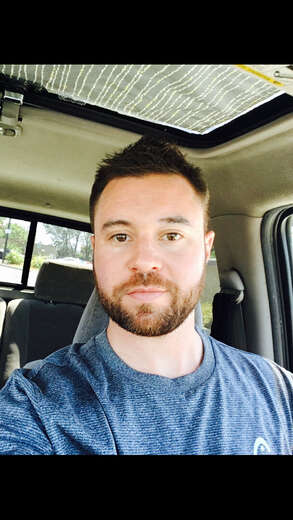 Fun and good looking American guy. - Alternate Photo