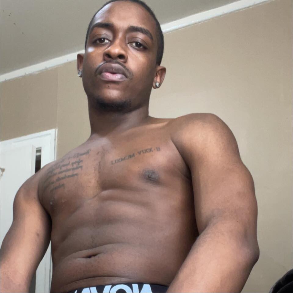 Your Chocolate Fantasy | Gay Male Escort in Chicago | MintBoys