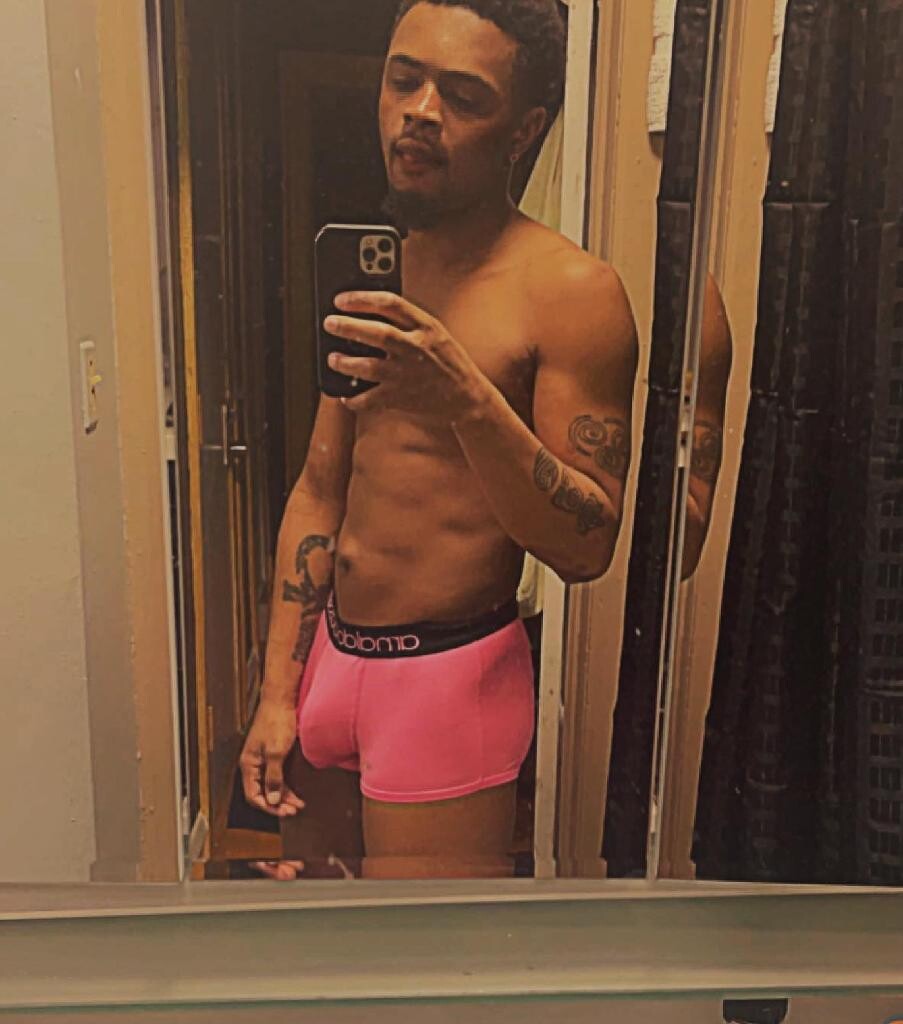 Puerto rican and Nigerian | Bi Male Escort in Chicago | MintBoys