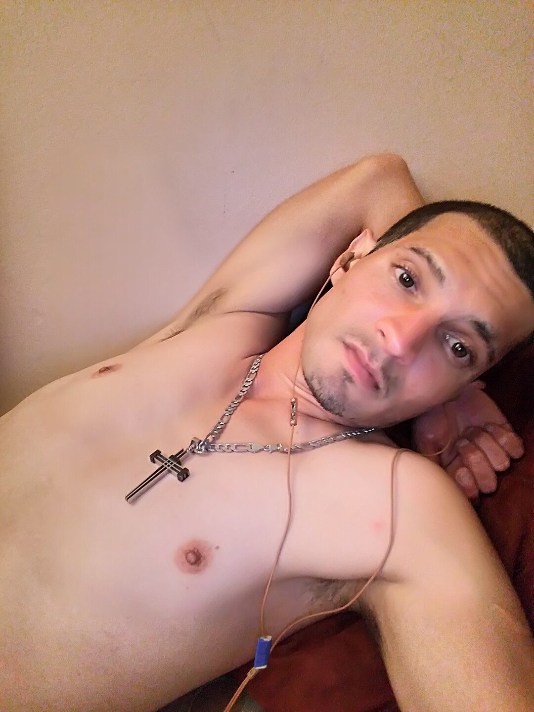 Looking for sugar daddy | Bi Male Escort in Long Beach | MintBoys