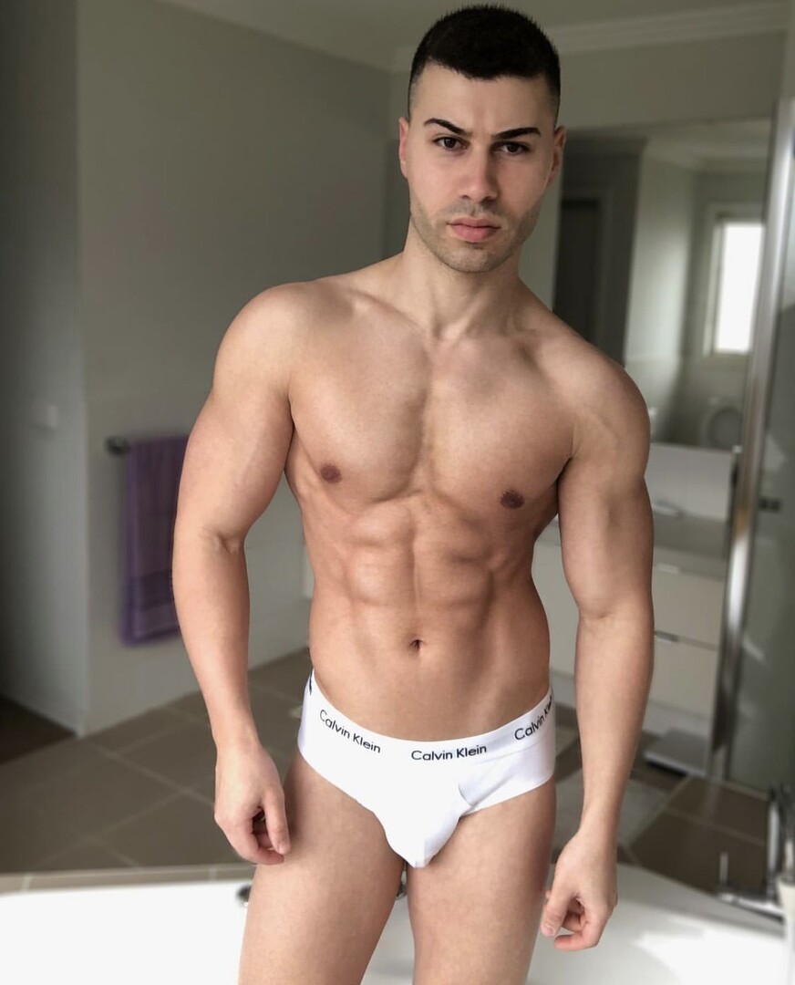 Gym fit | Gay Male Masseur in Melbourne | MintBoys