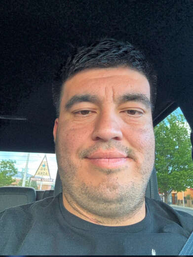 Easy, outgoing, friendly - Alternate Photo