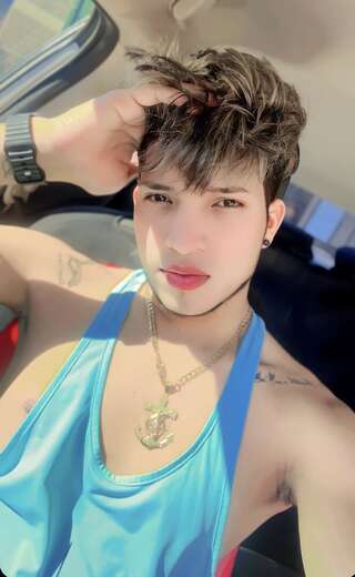 hot latin boy - Alternate Photo