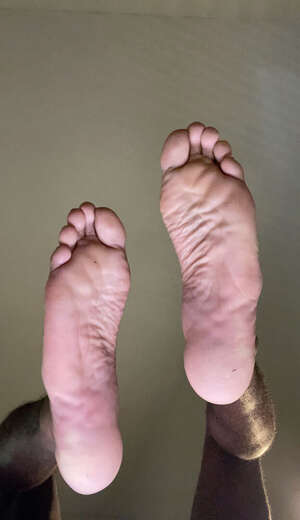 Masseur - Alternate Photo