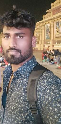 Sexyyy guy - Alternate Photo