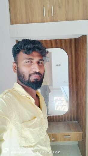 Sexyyy guy - Alternate Photo