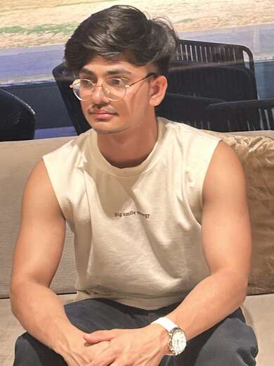 Visitor top - Bi Male Escort in Bangalore - Main Photo