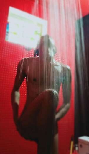 Young and sexy Twink - Alternate Photo