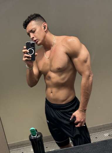 STRONG - Gay Male Escort in Boston - Main Photo