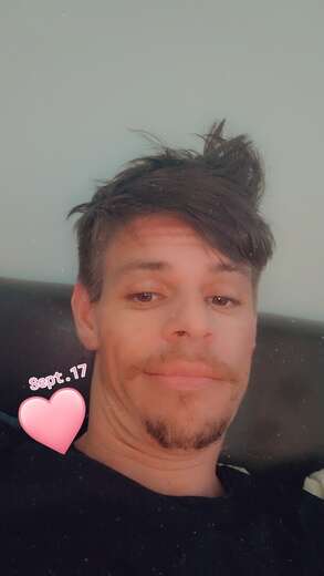 33yr old male for female - Alternate Photo