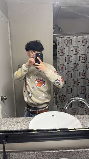 Latin boy - Alternate Photo