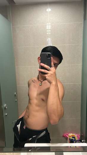 Professional, Young Adult, Fresh - Male Escort in Caloocan - Main Photo