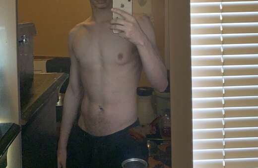 Young and handsome - Gay Male Escort in Champaign, IL - Main Photo