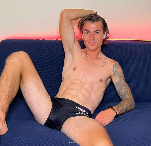 Let's have a good time together;) - Gay Male Escort in Chicago - Main Photo