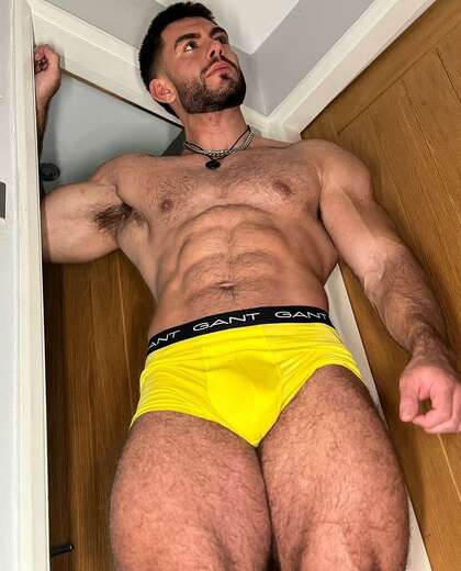 Looking to have fun - Gay Male Escort in Philadelphia - Main Photo