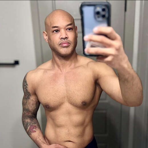 Looking to please - Gay Male Escort in Dallas/Fort Worth - Main Photo