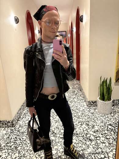 Tall & Toned Twink in his Thirties - Alternate Photo