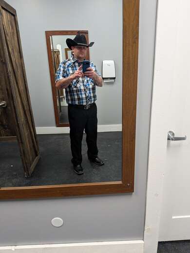 Completely Yours won't say no - Straight Male Escort in Dayton - Main Photo
