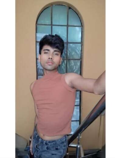 Hi anshuman this side I m gay bottom - Alternate Photo