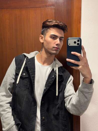Hii I am kamil nice to see you - Gay Male Escort in Delhi - Main Photo