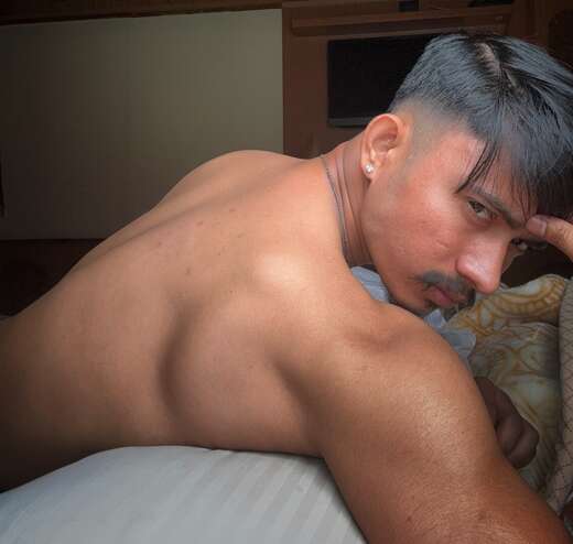 Passionate, high stamina - Alternate Photo