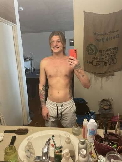 Athletic funny hippy - Straight Male Escort in Denver - Main Photo