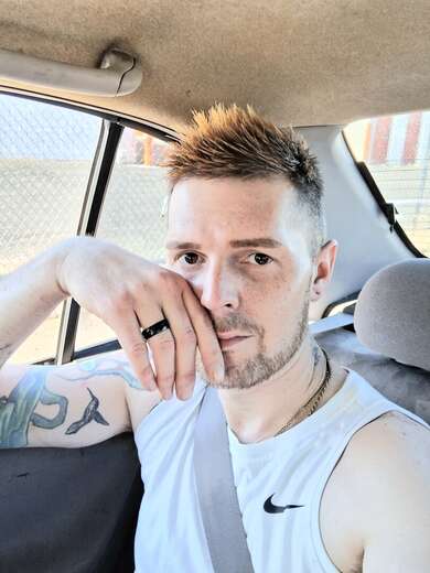Relaxed. Attentive. Easy to be around. - Gay Male Escort in Denver - Main Photo