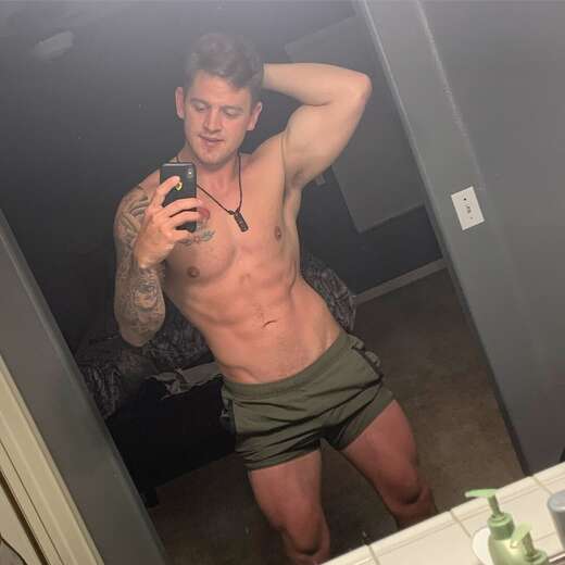 Looking for fun - Gay Male Escort in Des Moines - Main Photo