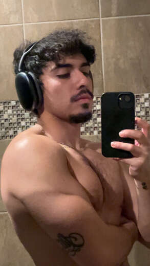 Hey I’m new to this! - Alternate Photo