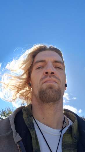 Tall blonde Norse god - Straight Male Escort in Detroit - Main Photo