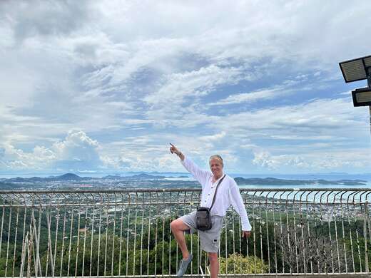 Honest humourous outgoing fun - Straight Male Escort in Dublin - Main Photo