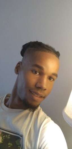 Chris, I'm 34 but appear young for my age. - Gay Male Escort in Greensboro - Main Photo