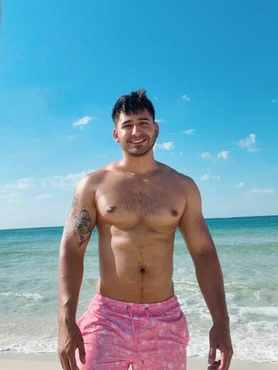 Erotic session filled with romance - Gay Male Escort in Houston - Main Photo