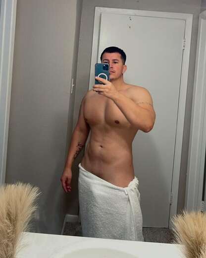 Colombiano.. solo personas serias 🥵 - Gay Male Escort in Houston - Main Photo