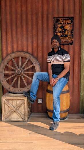Middleaged_40_6feet_Hyderabad - Alternate Photo