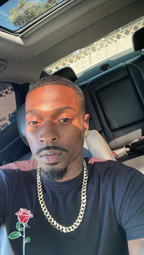 Looking for fun hmu - Straight Male Escort in Inland Empire - Main Photo