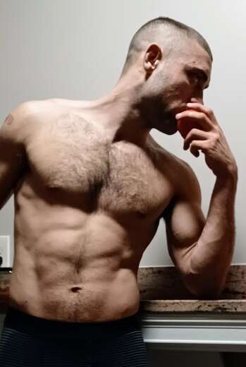 Muscle Stud Athletev - Ivy league - Straight Male Escort in Ithaca - Main Photo