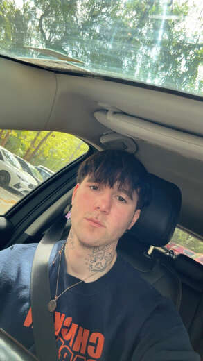 Irish boi looking for fun time - Alternate Photo