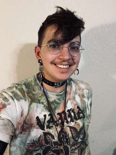 Artistic FTM companion - Alternate Photo